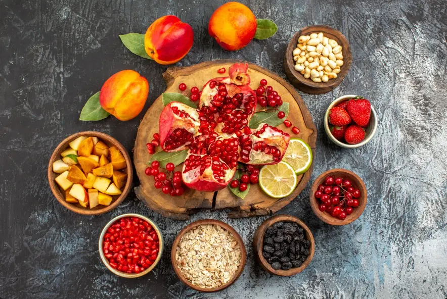 Antioxidant-rich foods like amla, fruits, vegetables, and spices.